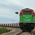 وصول أولى شحنات خام حديد غارا جبيلات إلى وهران