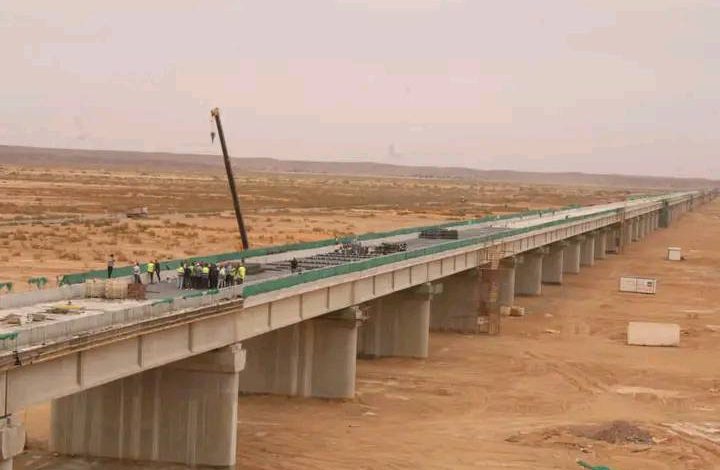 مشروع الخط المنجمي الجزائري العملاق بعيون الصحافة الدولية