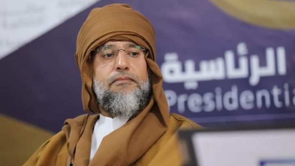 صحفي مقرب من القذافي: “صدام حفتر وراء اغتيال سيف الإسلام “