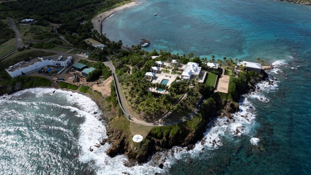 ‏⁧‫سلطان بن سليم‬⁩ وجيفري إبستين: صور إباحية وإيحاءات جنسية وتوظيف ومتعة وعلاج في إسرائيل