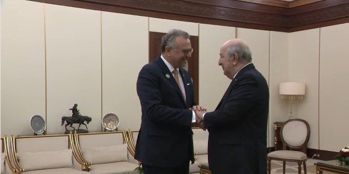 سوخوي 57 الشبحية ..الجزائر تفرض معادلة ردع جوي في المنطقة ورعب في المغرب !