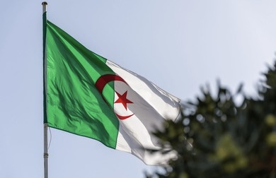 أول تعليق من الجزائر على التصعيد العسكري في الشرق الأوسط