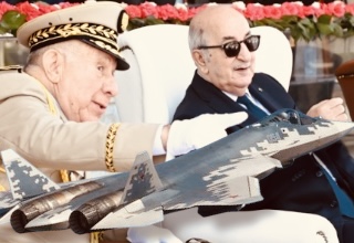 سوخوي 57 الشبحية ..الجزائر تفرض معادلة ردع جوي في المنطقة ورعب في المغرب !