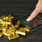 الذهب يقفز إلى أعلى مستوى في ثلاثة أسابيع بعد حكم قضائي بإلغاء رسوم ترامب!