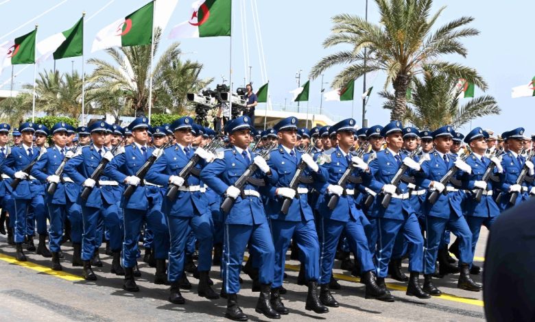 الشرطة الجزائرية تقتح باب التوظيف