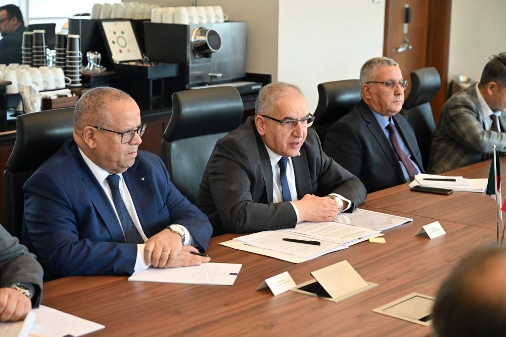 الجزائر وتركيا تؤكدان تعزيز شراكتهما الاستراتيجية في الدورة الثالثة للمشاورات السياسية