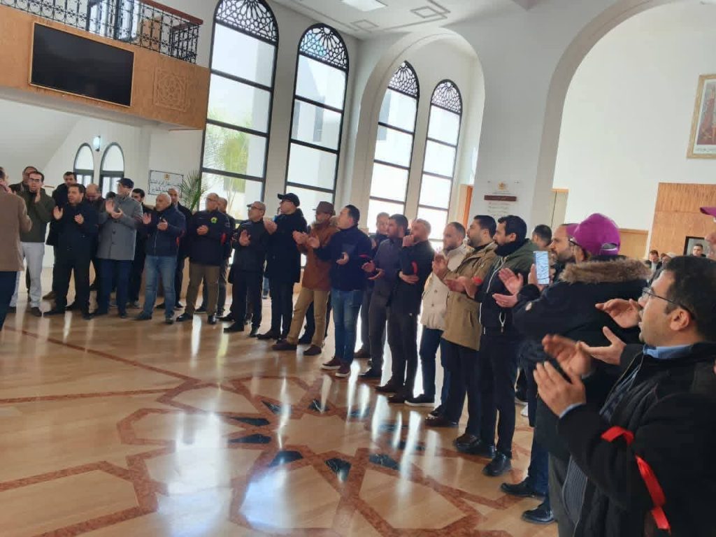 المغرب: بعد أساتذة التعليم الأولي وعاملات النظافة.. الاحتجاج يلتحق ببهو المحكمة في تازة
