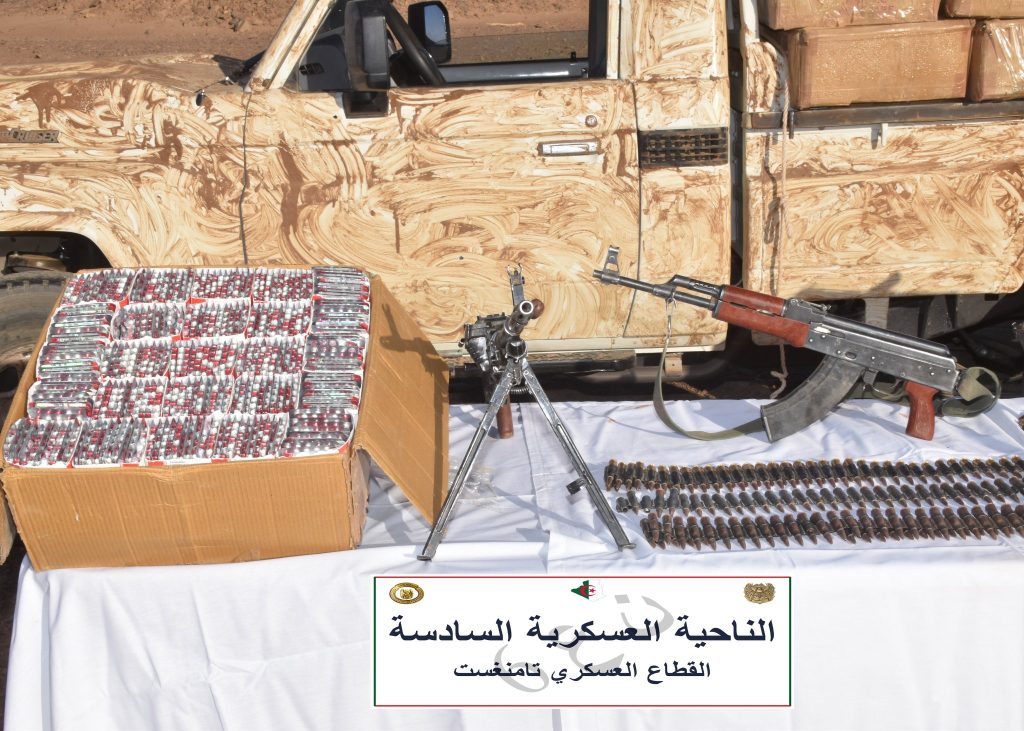 تمنراست: القضاء على مسلح وحجز 1.5 مليون قرص مهلوس وكمية من الأسلحة والذخيرة بـ “آراك”