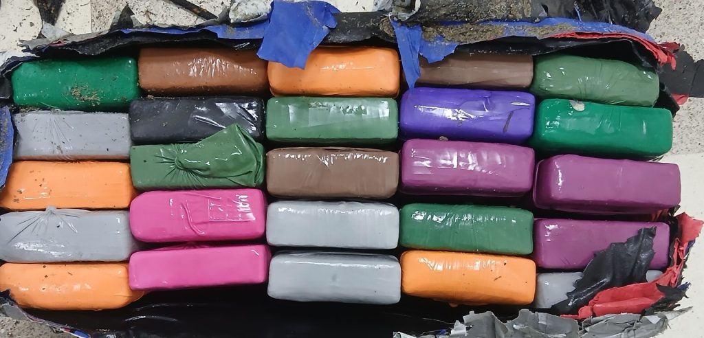 حجز 111.3 كغ من الكوكايين بكل من تيزي وزو وبرج بوعريريج