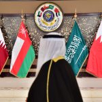 إيران تطالب دول الخليج بتعويضات تقدر بـ 100 مليار دولار