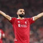 الأسطورة المصرية يغادر ليفربول