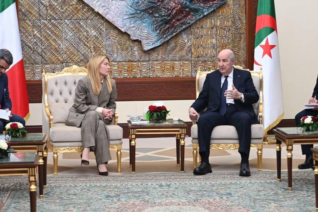 أول تعليق من الرئيس الجزائري على الأوضاع في الشرق الأوسط.. ماذا قال؟