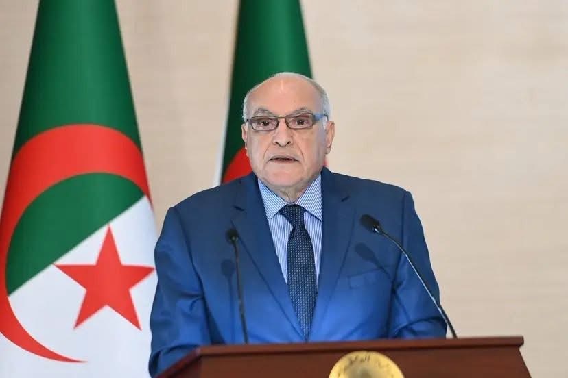 عطاف يعبر عن تضامن الجزائر مع الدول العربية الشقيقة التي طالتها الاعتداءات العسكرية الإيرانية غير المبررة