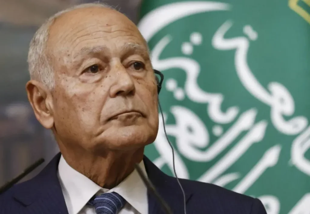 ملوك وزعماء ورؤساء دول يعزون الجزائر على إثر فاة الرئيس الأسبق اليامين زروال
