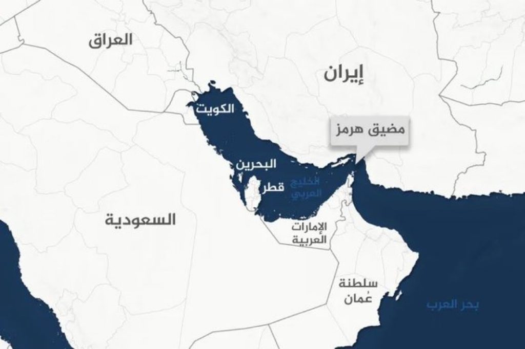 إيران تغلق مضيق هرمز ..واستهداف ناقلات نفط بمسيرات
