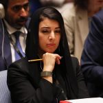 مسؤولة إماراتية:لن نقف مكتوفي الأيدي أمام وابل الصواريخ الإيرانية.!