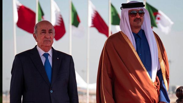 الرئيس الجزائري يعرب عن دعمه للوساطة القطرية لوقف التصعيد في الشرق الأوسط