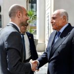 محادثة أولى منذ أشهر بين وزيري خارجية الجزائر وفرنسا