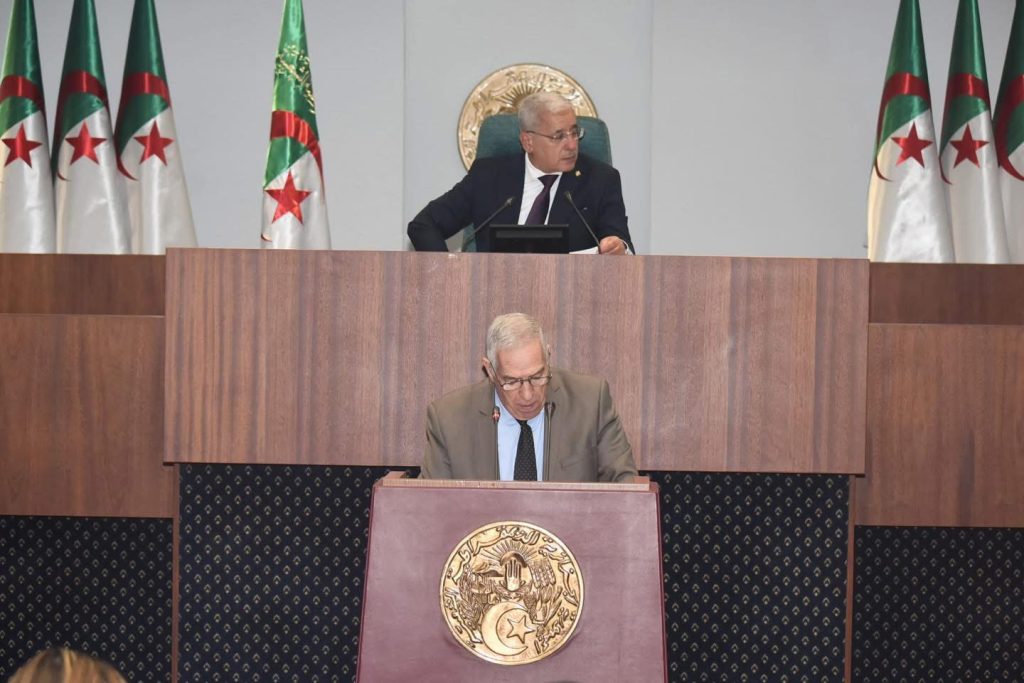 قانون تجريم الاستعمار الفرنسي .. مدرسة جزائرية تقتدي بها الشعوب التواقة إلى العدالة واسترداد الحقوق