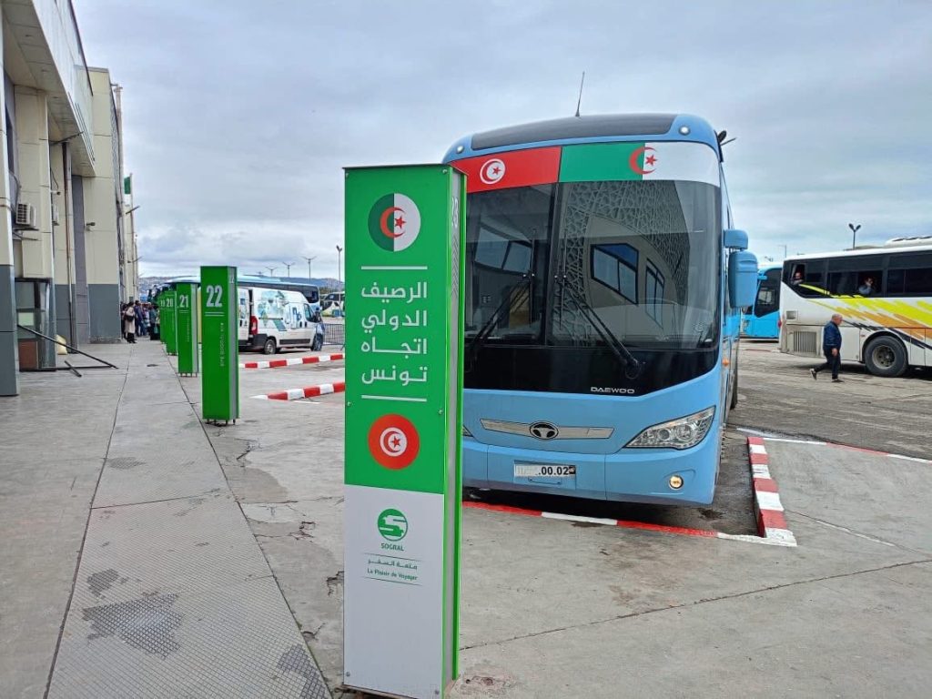 فتح خطوط برية دولية جديدة تربط الجزائر بتونس