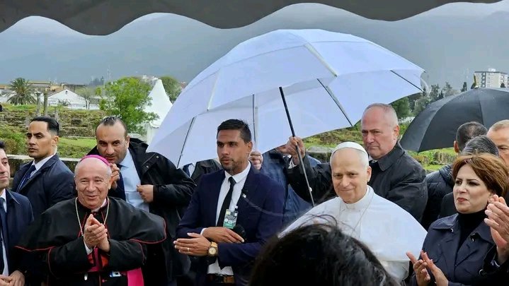 المواطنون الجزائريون يتفاعلون مع زيارة بابا الفاتيكان إلى عنابة ويعتبرونها حدثا مميزا