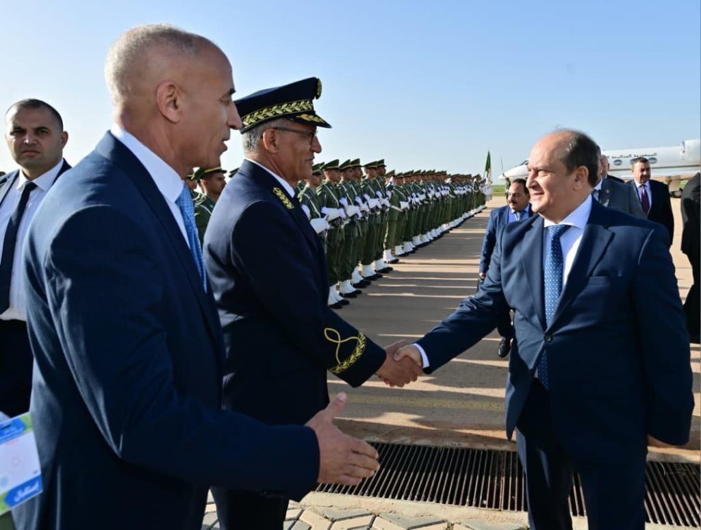 بتكليف من الرئيس تبون.. الوزير الأول الجزائري يحل بولاية تيسمسيلت