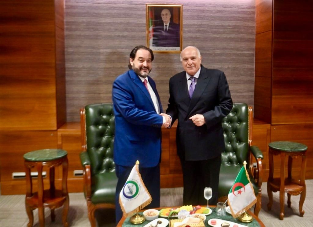 سبل تعزيز التعاون الطاقوي.. محور محادثات عطاف والأمين التنفيذي لمنظمة الطاقة لأمريكا اللاتينية والكاريبي
