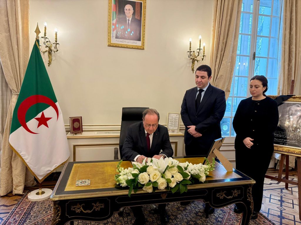 رئيس فرنسي سابق يعزي الجزائر في وفاة الرئيس الأسبق اليامين زروال