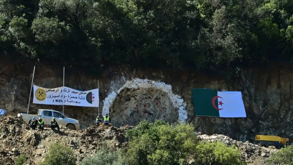 170 ألف طن سنويا.. منجم “تالة حمزة” يضع الجزائر ضمن عمالقة منتجي الزنك والرصاص