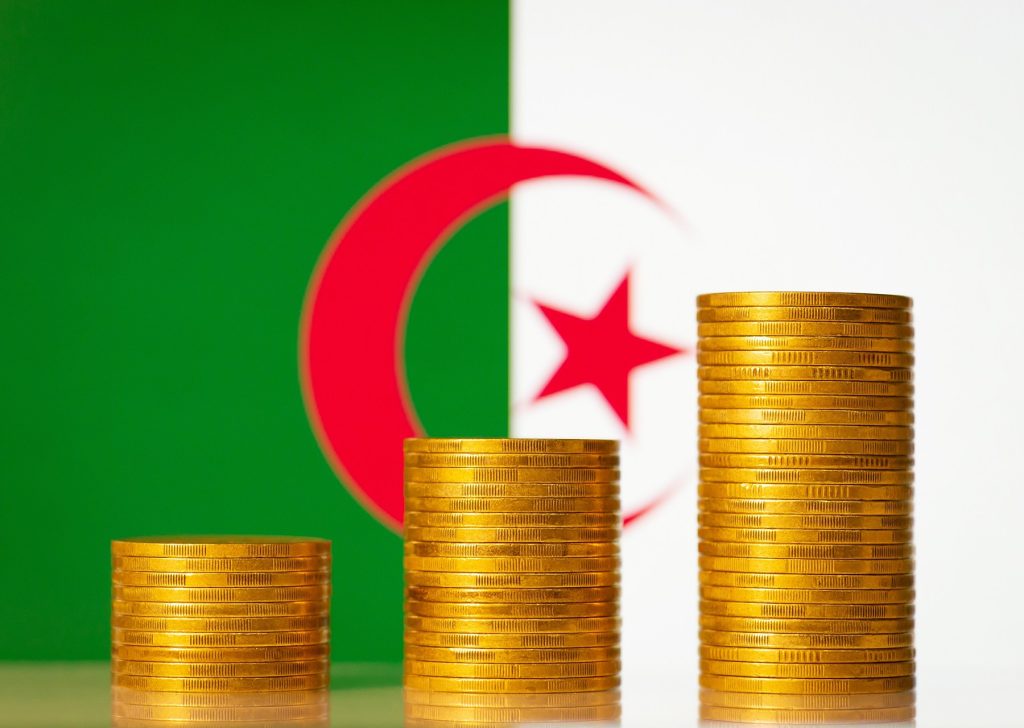 تدفق استثمارات قياسي نحو الجزائر.. 4.7 مليار دولار في الربع الأول من 2026