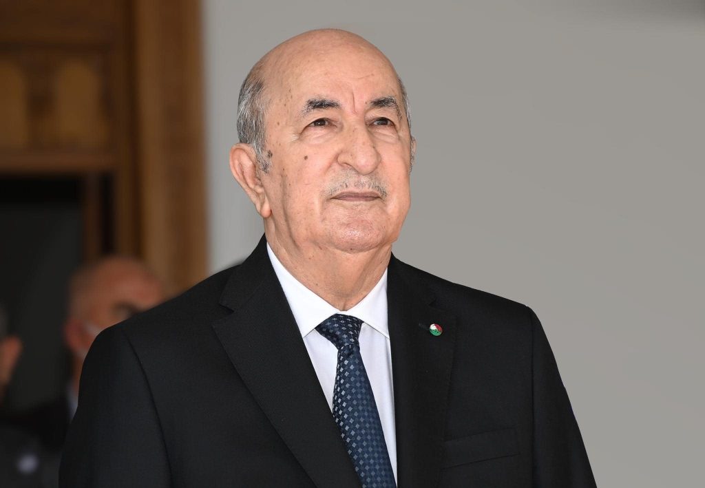 L’aveu historique de Macron La France à genoux devant la souveraineté retrouvée de l’Algérie de Tebboune !