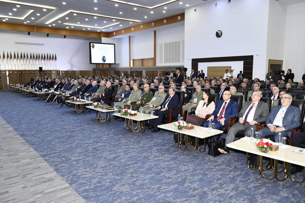 شنقريحة: “الجيش الجزائري سيواصل تحديث تجهيزاته العسكرية وعصرنتها بما يكسبه القدرة الدائمة على مواجهة كافة أشكال التهديدات”