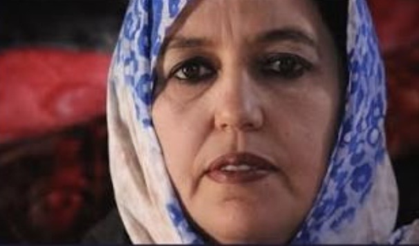 تعذيب وترحيل قسري.. المناضلة الصحراوية “الواعرة خيا” تروي تفاصيل صادمة عن اعتقالها من قبل الاحتلال المغربي
