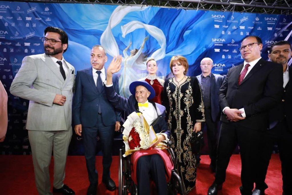 افتتاح مهرجان عنابة للفيلم المتوسطي.. حضور لافت للأزياء التقليدية الجزائرية