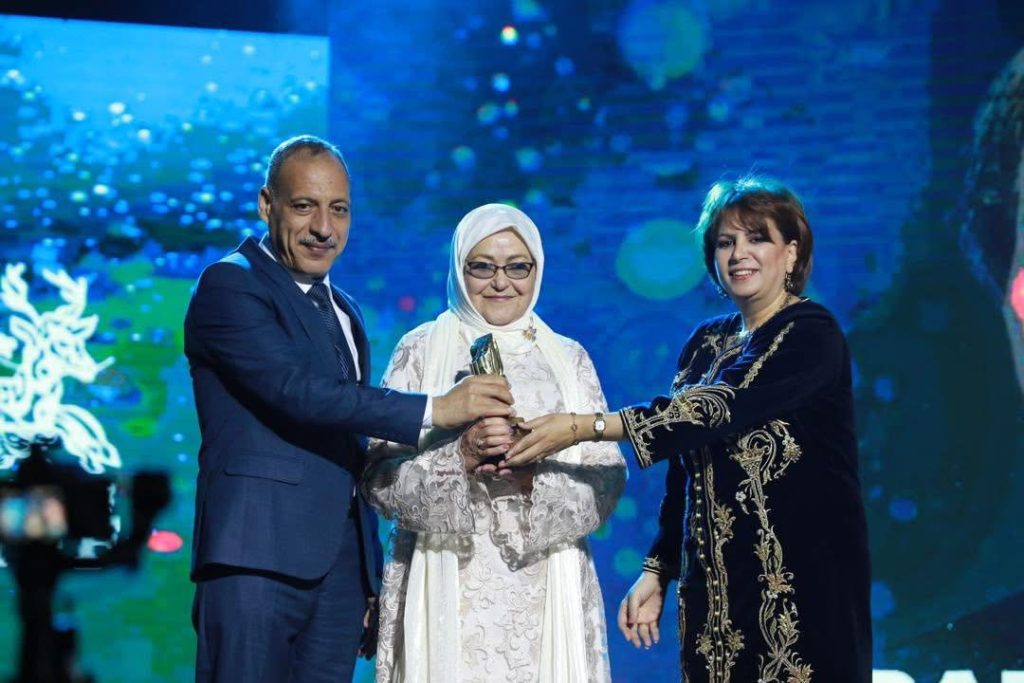 افتتاح مهرجان عنابة للفيلم المتوسطي.. حضور لافت للأزياء التقليدية الجزائرية