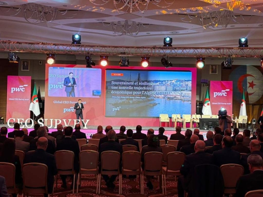 بريد الجزائر يعزّز ريادته الرقمية خلال منتدى “CEO Survey”