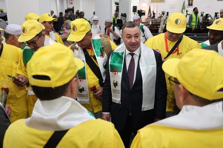 حج 2026.. انطلاق أول رحلة للحجاج الجزائريين نحو البقاع المقدسة