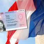 بعد انتظار طويل .. فرنسا تُسرّع معالجة بطاقات الإقامة للأجانب والجالية الجزائرية