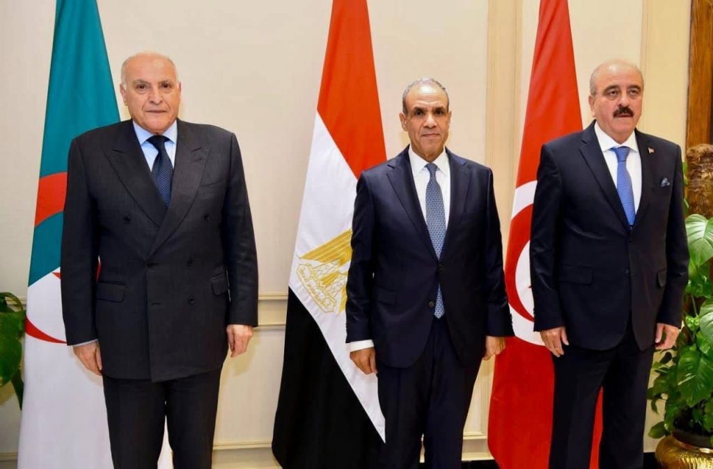 هذا ما ناقشه وزراء خارجية الجزائر ومصر وتونس مع المبعوثة الأممية لدى ليبيا