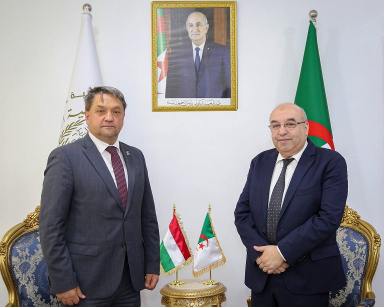 Algeria and Hungary exploring to strengthen partnership in the pharmaceutical industry and clinical research.