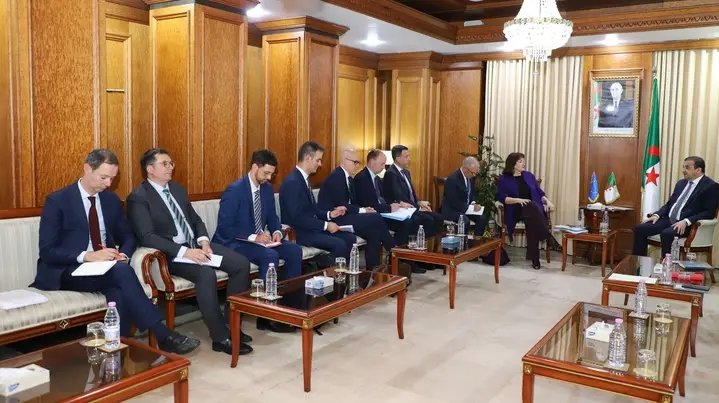 الجزائر والاتحاد الأوروبي يبحثان تعزيز الشراكة الطاقوية