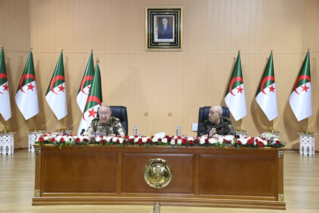 Le général d’armée Saïd Chanegriha effectue une visite de travail et d’inspection à la cinquième région militaire