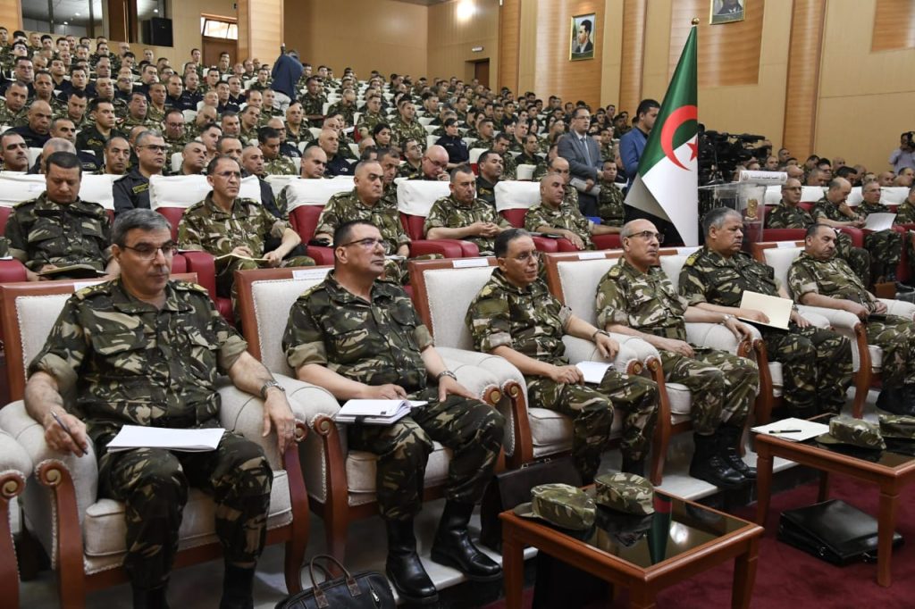 Le général d’armée Saïd Chanegriha effectue une visite de travail et d’inspection à la cinquième région militaire