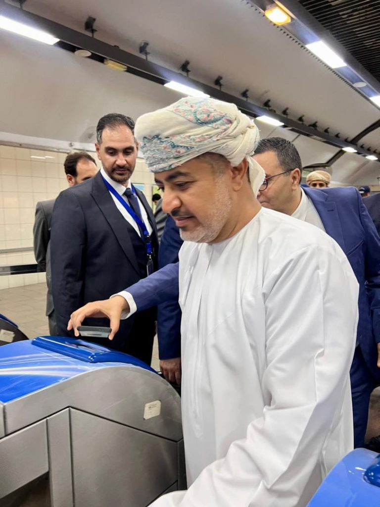 Oman’s Transport Minister Visits Algiers Metro to Explore Urban Transport Cooperation
