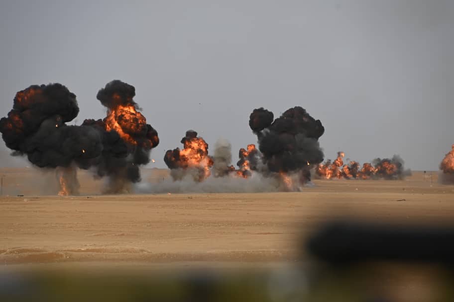 Saïd Chengriha supervise l’exécution d’un exercice tactique à munitions réelles « Fakhr 2026 »