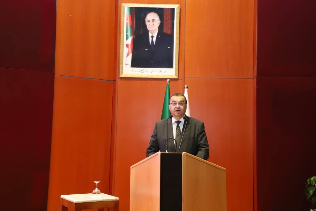 الجزائر ومصر توقعان اتفاقيات استراتيجية لتطوير حقل حاسي بير ركايز وتعزيز تسويق النفط