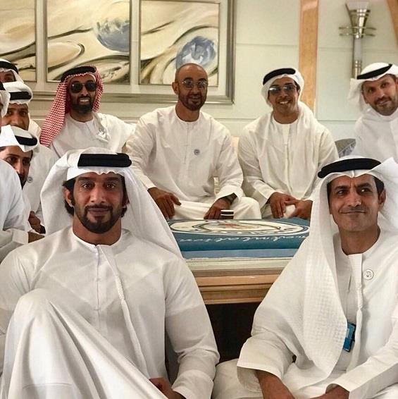 تصدعات داخلية في قيادة الإمارات تثير تساؤلات حول مستقبل الاتحاد