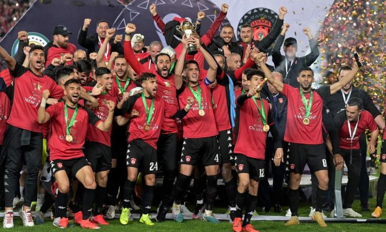 الملاعب المغربية.. ساحة للانتكاسات والأحلام المتبخرة!