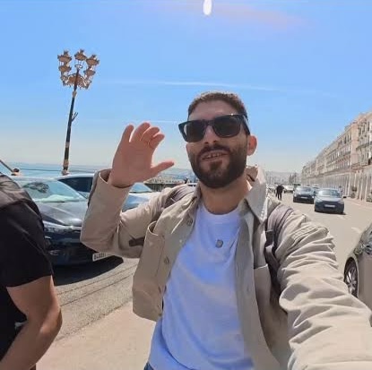 مؤثرون عرب ينبهرون بجمال الجزائر ويصفونها بوجهة عالمية