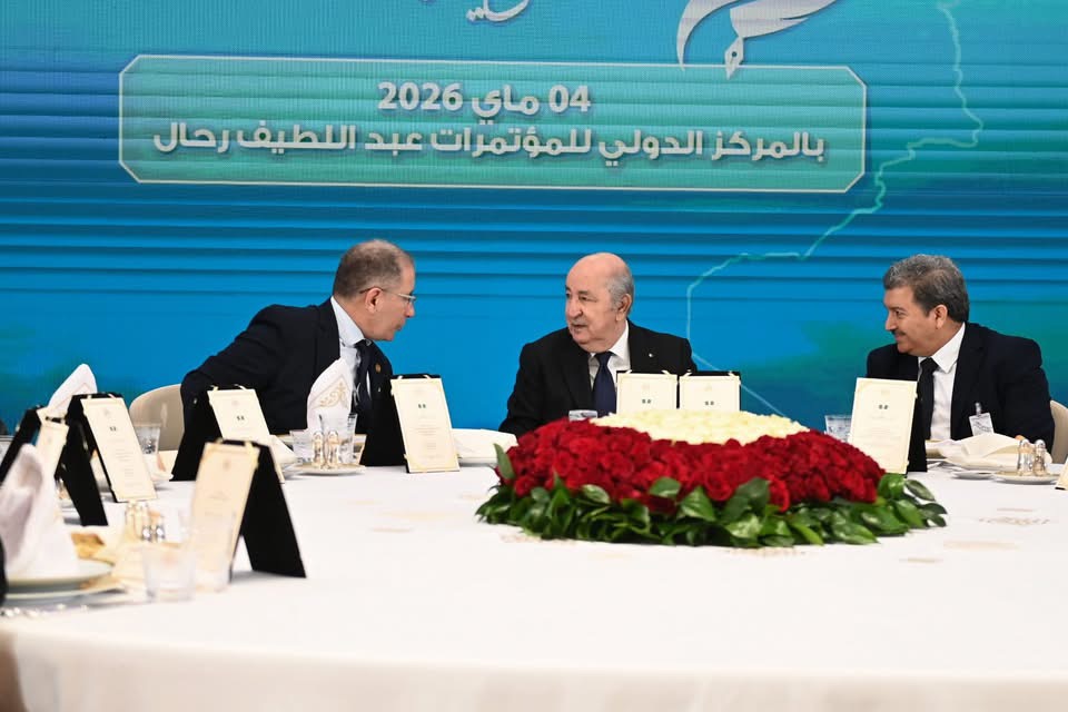 وزير الاتصال الجزائري: “نثمن دعم الرئيس تبون للإعلاميين الذين يتصدون بالكلمة والصورة والصوت لحملات التضليل دفاعا عن الجزائر ومصالحها”